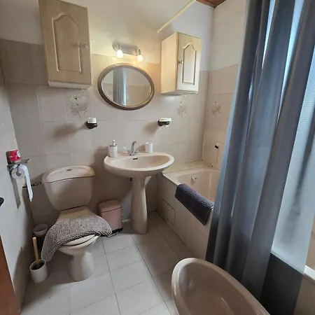 Maison T3 Proche De La Holiday home *