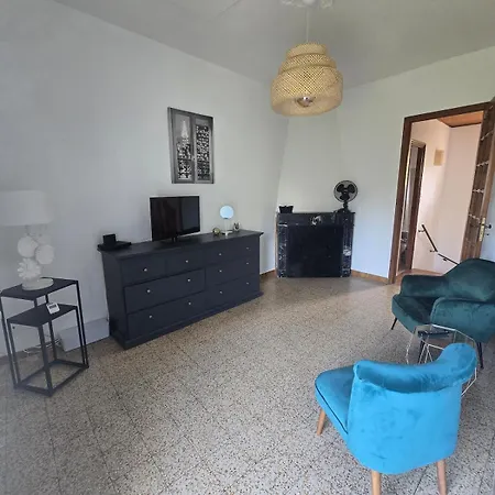 Maison T3 Proche De La *